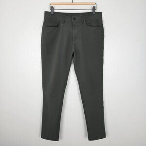 Public Rec Dealmaker 5 Pocket Pant Size 31x30 Green